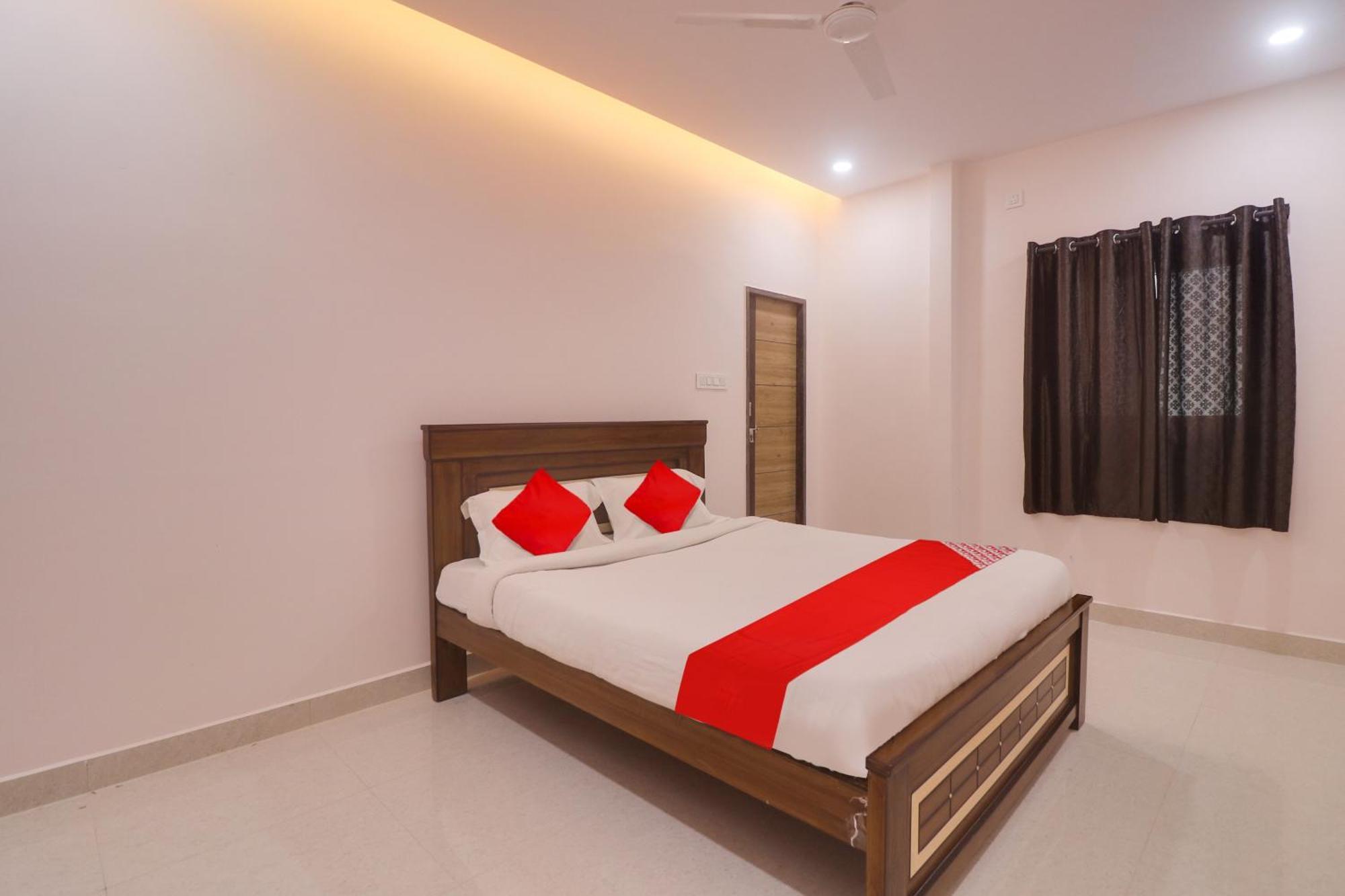 O Hanuma Resdiceny Hotel Hyderabad